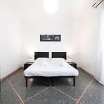 Lori-House